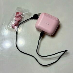 Skullcandy pink ear buds